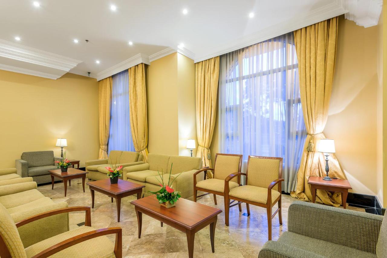Apartamentos Dann Bogota Luaran gambar